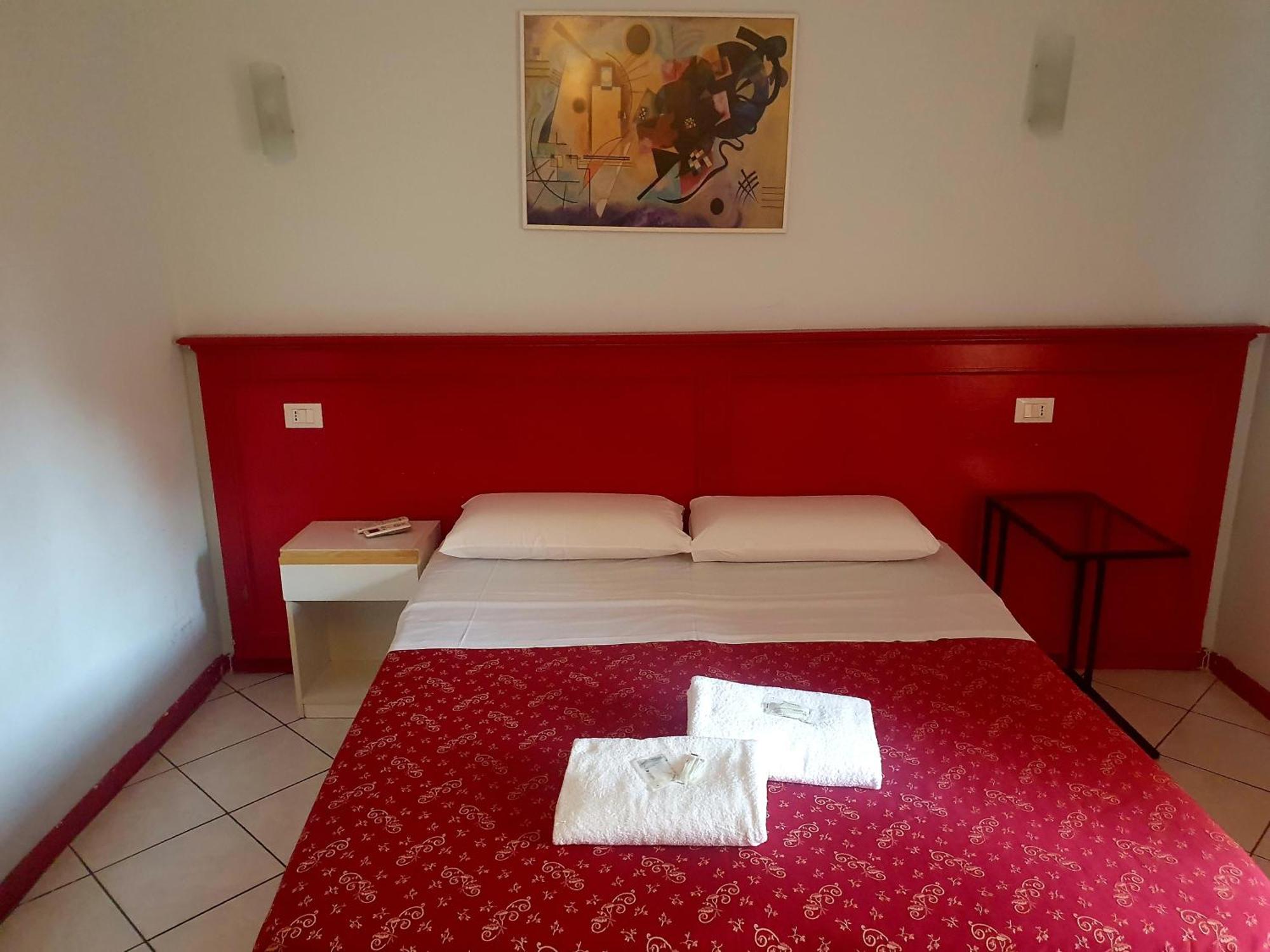 Fanti Rooms, Rome